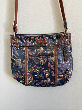SAKROOTS treehouse birds crossbody purse